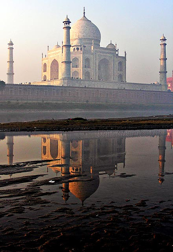 Taj Mahal - Die Rückseite (auch freitags)