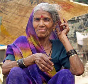 Bindi - Der Punkt bei einer indichen Frau