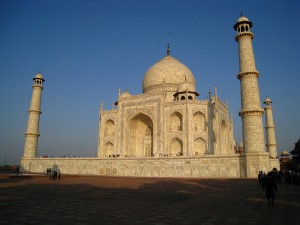 Taj Mahal in Agra beim Sonnenuntergang